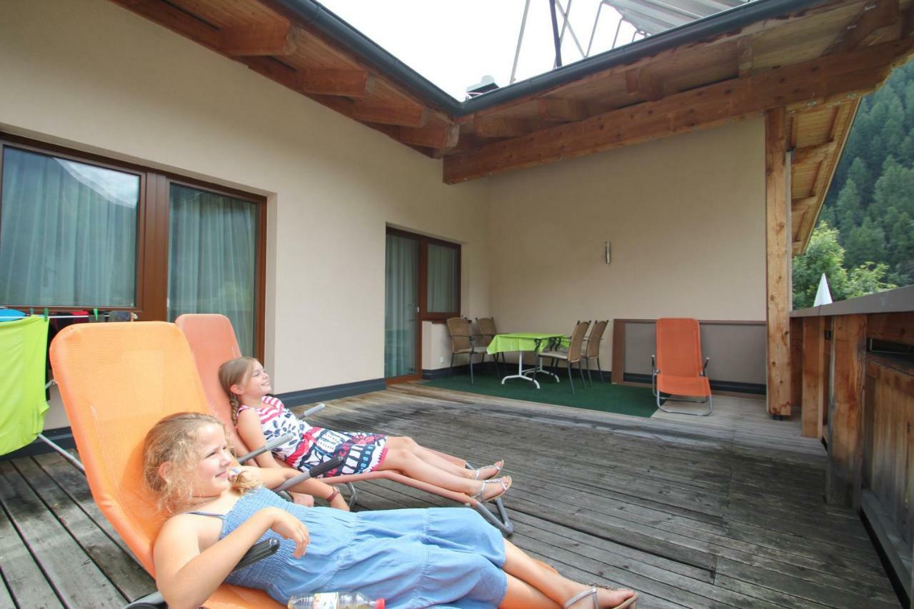 Landhaus Zell Längenfeld Exteriör bild