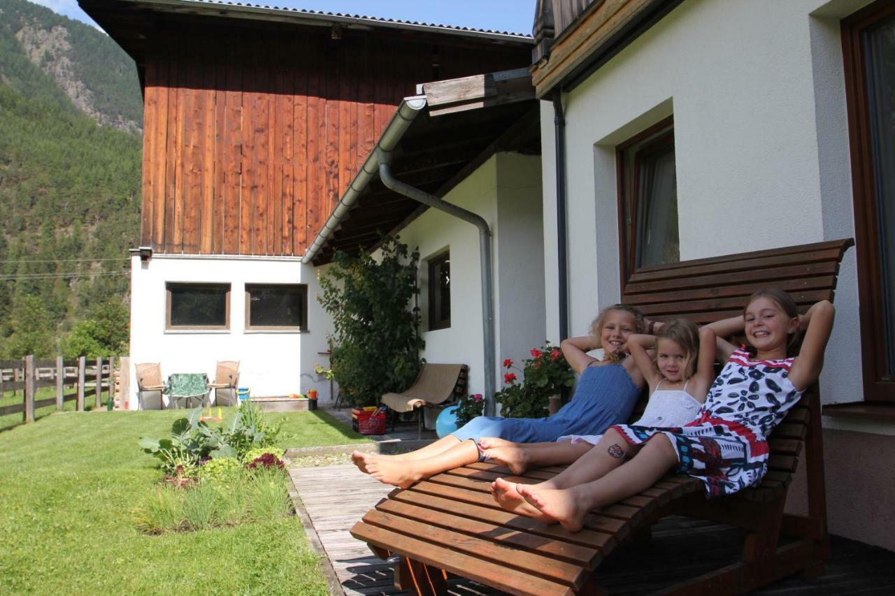 Landhaus Zell Längenfeld Exteriör bild